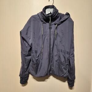 Lululemon Community Jacket Size 8 Gray Ruched Hooded Pockets